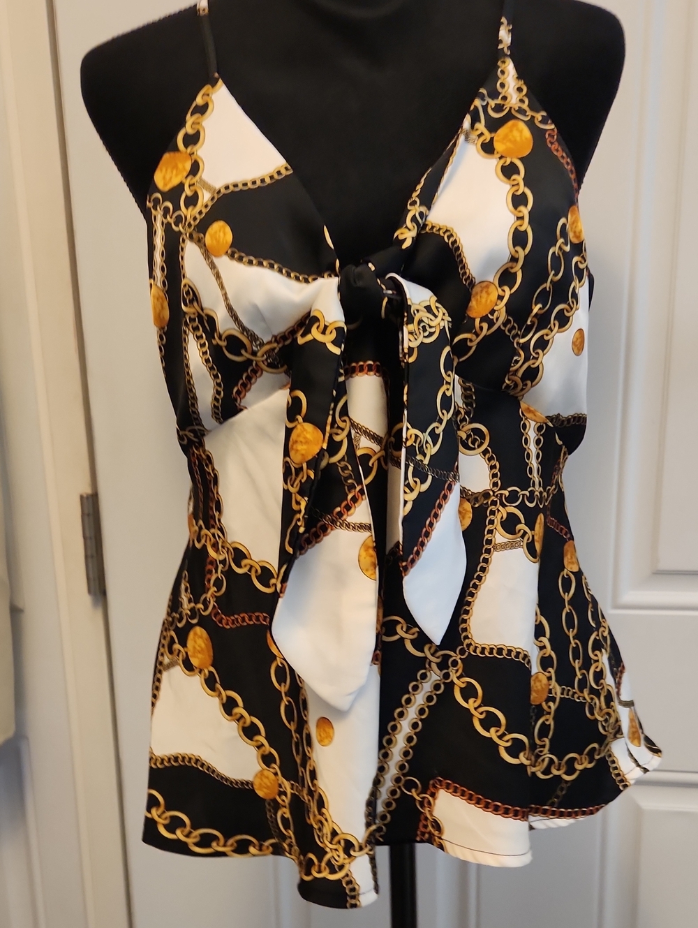Chain-Print Tie-Front Camisole Top - Black, White & Gold